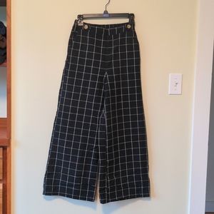 Mine windowpane grid wide leg cropped pants with pockets size S